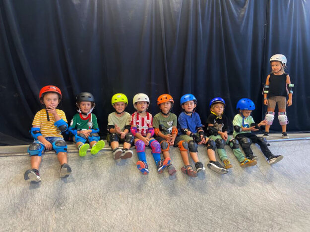 SKATE ESKOLA TXIKI SKATE ESKOLA TXIKI